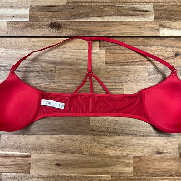 Victoria Secret Bra Size 32D push-up - Picture 4 of 10